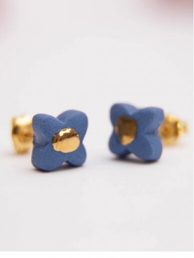 BLINC BLINC Gėlytės - mėlyno porceliano auskarai su aukso liustra