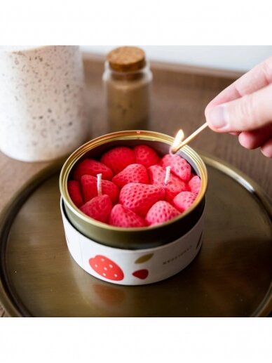 CandleCan žvakė RIPE STRAWBERRIES 1